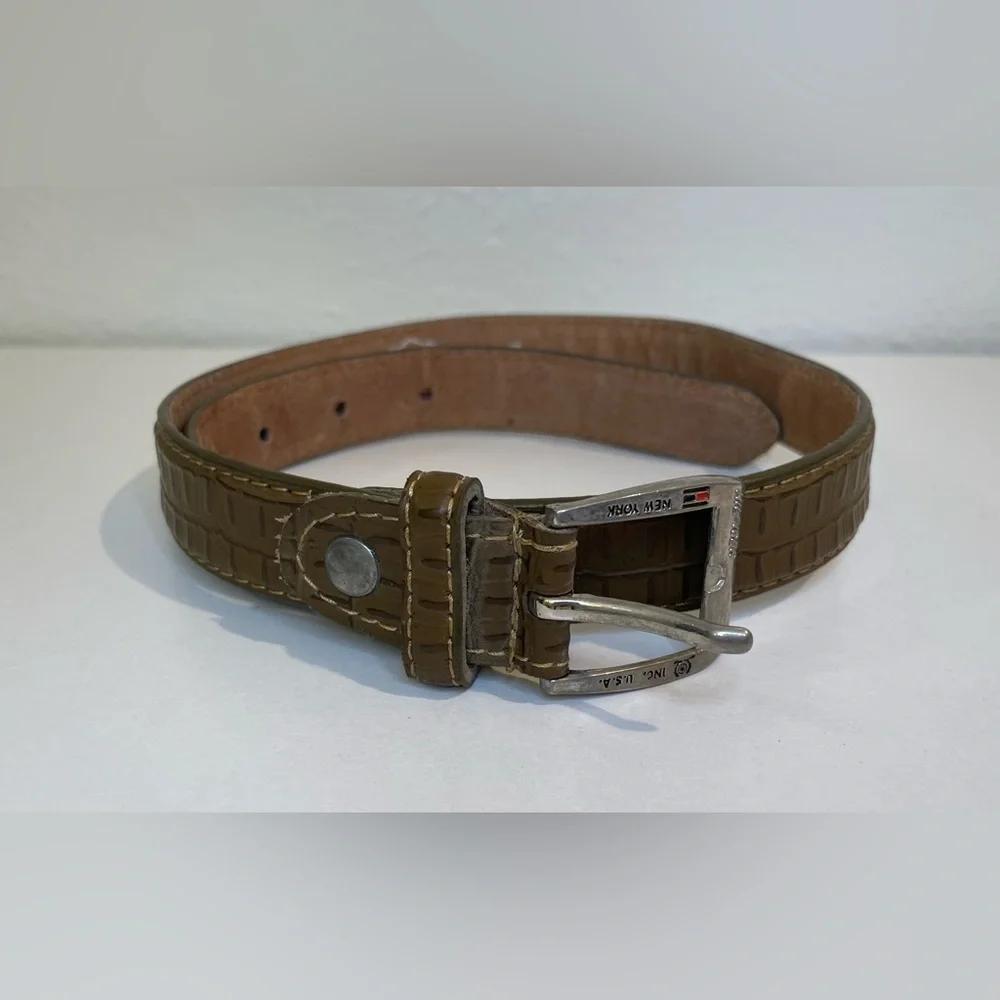 Vintage Tommy Hilfiger Square‎ Buckle Croco-Print Leather Belt Size XS (24”)